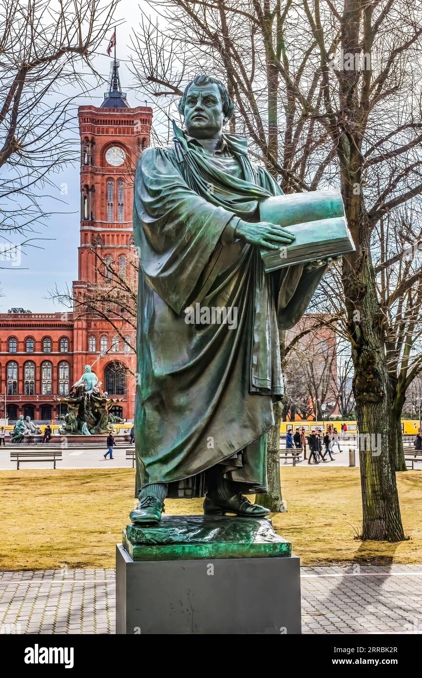Martin Luther Reformer Statue Alexanderplatz Rathaus City Hall Berlin Germany, Outside St Mary's Church. Statue by Paul Martin Otto and Robert Toberen Stock Photo