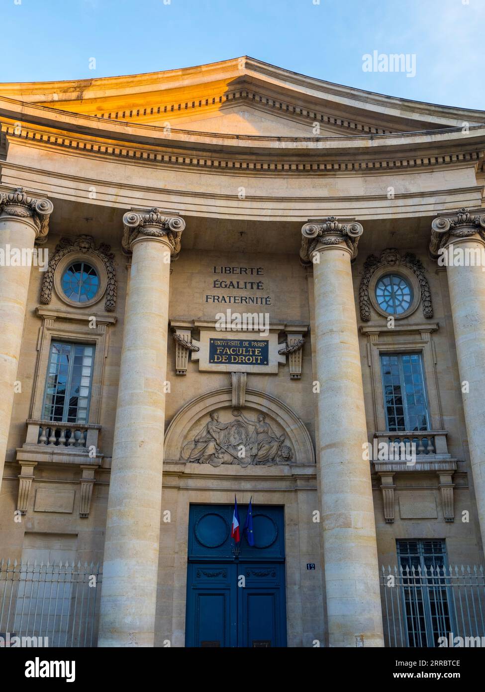 Pantheon-Sorbonne University, Université Panthéon-Sorbonne, Paris ...