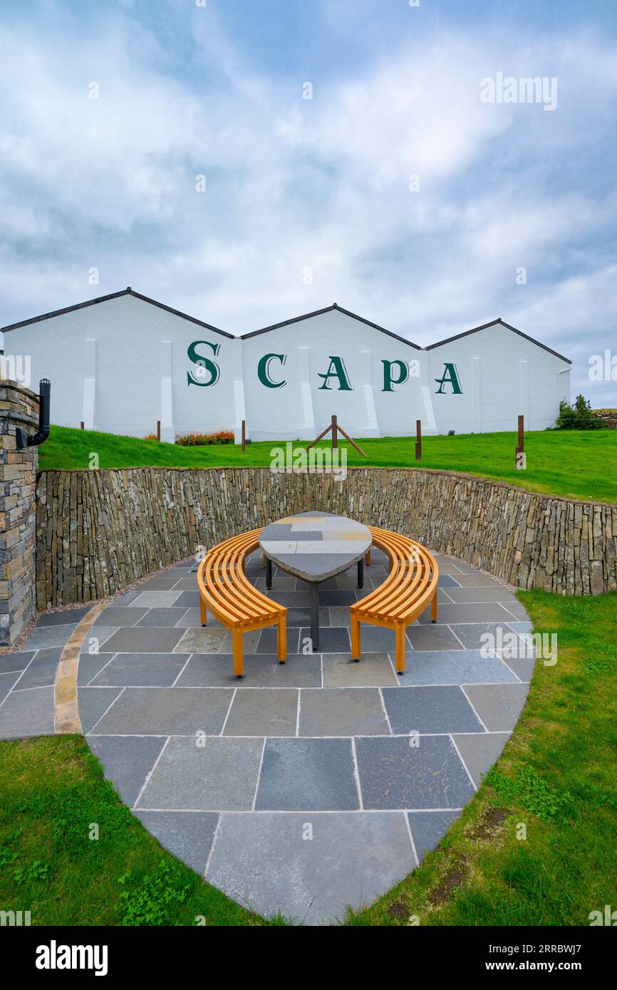 Scapa whisky distillery at Scapa, Mainland, Orkney Islands, Scotland, UK Stock Photo