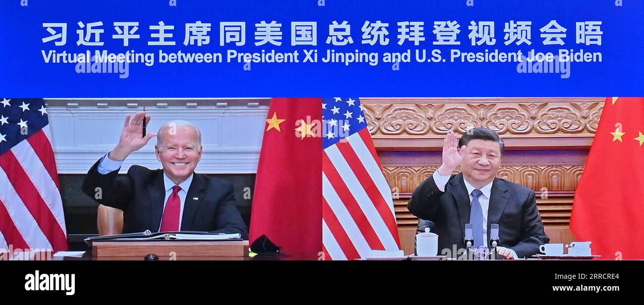 211116 -- BEIJING, Nov. 16, 2021 -- Chinese President Xi Jinping meets with U.S. President Joe Biden via video link, in Beijing, capital of China, Nov. 16, 2021.  CHINA-BEIJING-XI JINPING-U.S.-JOE BIDEN-MEETING CN YuexYuewei PUBLICATIONxNOTxINxCHN Stock Photo