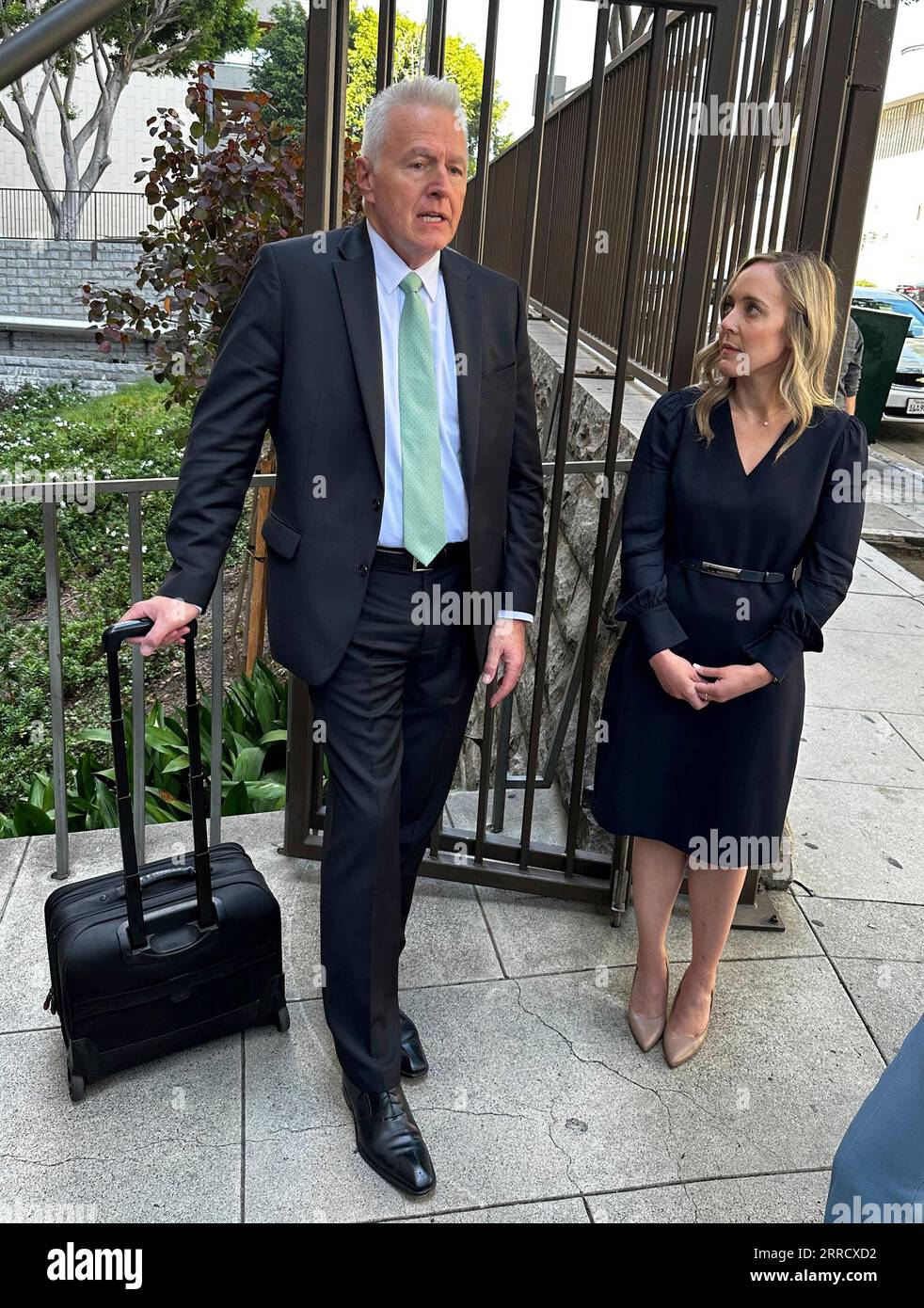 Deputy district attorney reinhold mueller left and deputy district