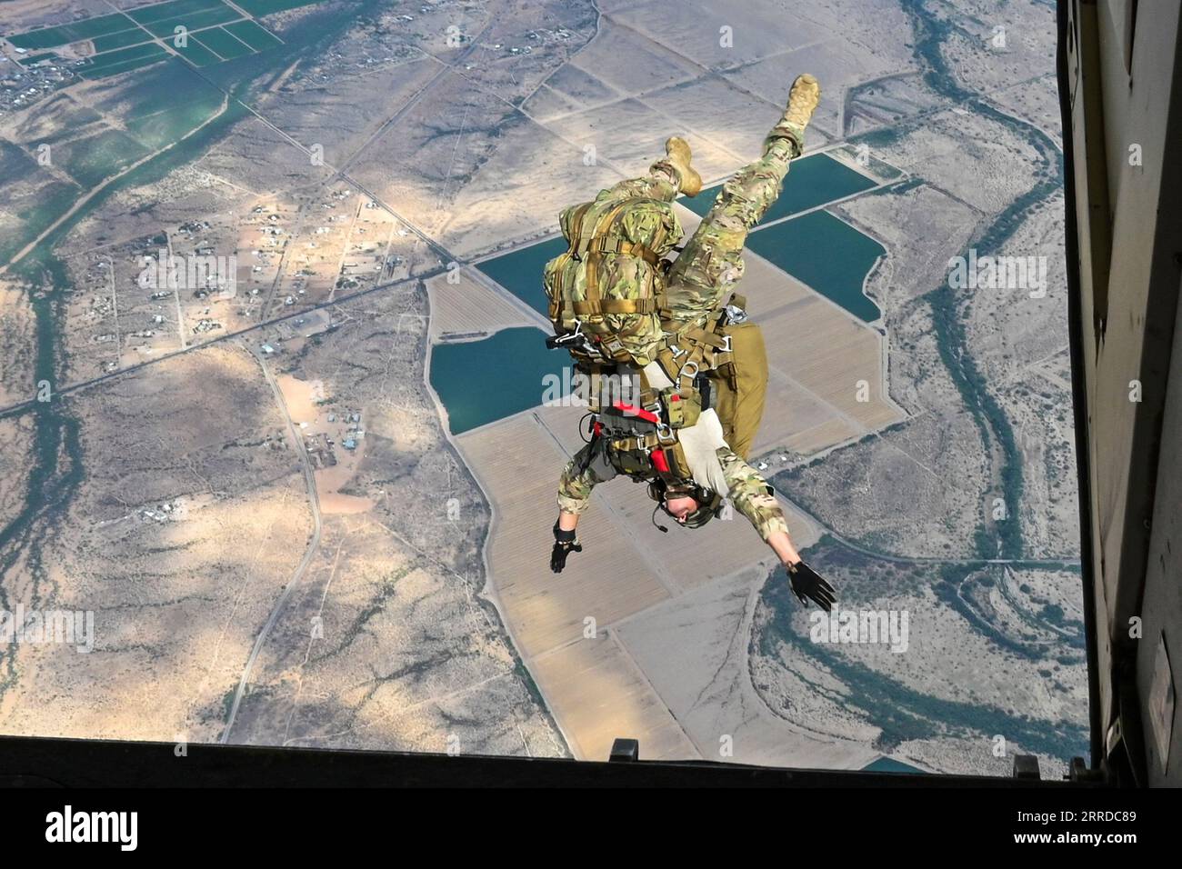 Arizona, USA. 14th Aug, 2023. A U.S. Airman, training with the 68th Rescue Squadron, jumps from a plane during the Combat Leader Course over Marana, Ariz., Aug. 14, 2023. The CLC trained the next generation of Air Force pararescuemen. Credit: U.S. Air Force/ZUMA Press Wire/ZUMAPRESS.com/Alamy Live News Stock Photo