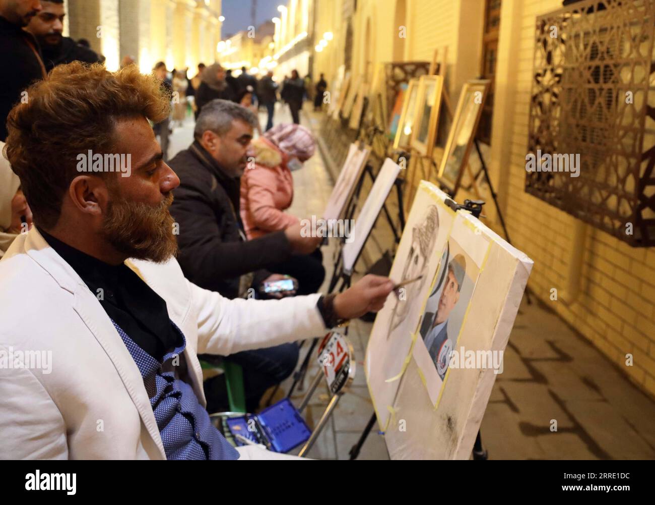 Iraq street artists hi-res stock photography and images - Alamy