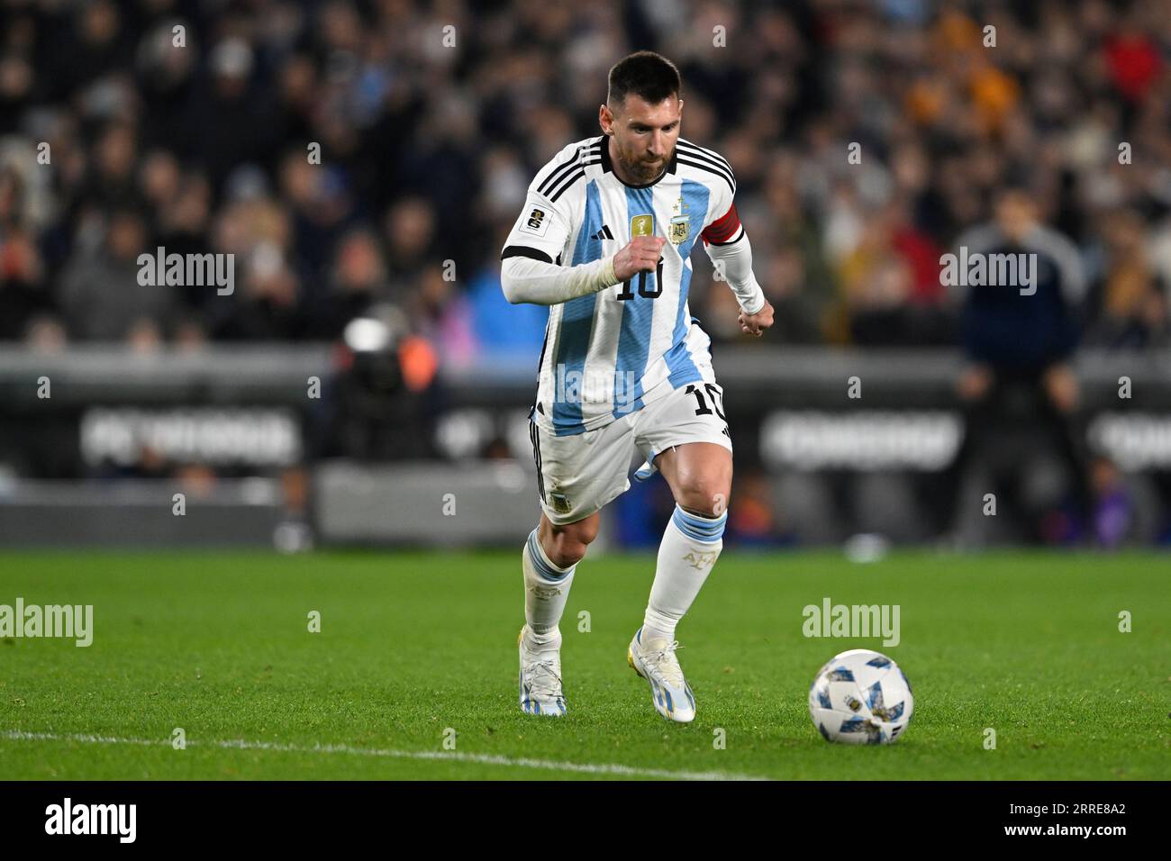 Buenos Aires, Argentina. 07th Sep, 2023. BUENOS AIRES, ARGENTINA - SEPTEMBER 07: Lionel Messi of Argentina score goal from free kick during the FIFA World Cup 2026 Qualifier match round 1 between Argentina and Ecuador at Estadio Mas Monumental Antonio Vespucio Liberti on September 07, 2023 in Buenos Aires, Argentina. (Photo by Diego Halisz/SFSI) Credit: Sebo47/Alamy Live News Stock Photo