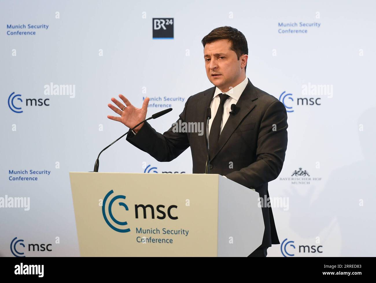 220220 -- MUNICH, Feb. 20, 2022 -- Ukraine s President Volodymyr Zelensky makes a speech during the Munich Security Conference MSC held in Munich, Germany, Feb. 19, 2022. The 58th edition of the MSC opened here on Friday afternoon with a theme focusing on unlearning helplessness against the backdrop of tensions in the Ukraine crisis.  GERMANY-MUNICH-MUNICH SECURITY CONFERENCE LuxYang PUBLICATIONxNOTxINxCHN Stock Photo