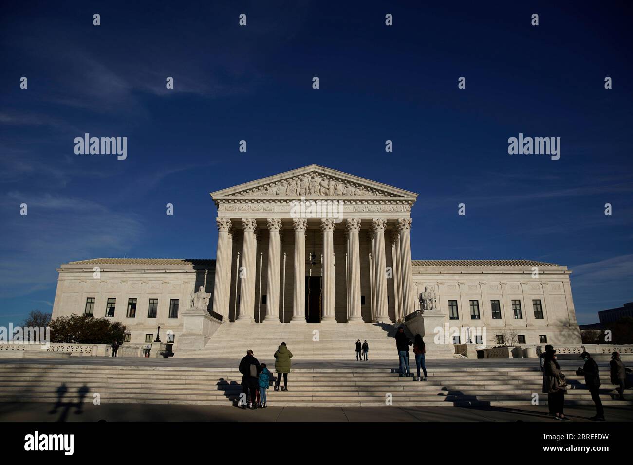 220226 -- WASHINGTON, Feb. 26, 2022 -- Photo taken on Feb. 25, 2022 shows the U.S. Supreme Court building in Washington, D.C., the United States. U.S. President Joe Biden said on Friday that he s nominating Judge Ketanji Brown Jackson for the Supreme Court, setting in motion a process for the first African American woman to sit on its bench. Photo by /Xinhua U.S.-WASHINGTON, D.C.-BIDEN-SUPREME COURT-NOMINATION TingxShen PUBLICATIONxNOTxINxCHN Stock Photo