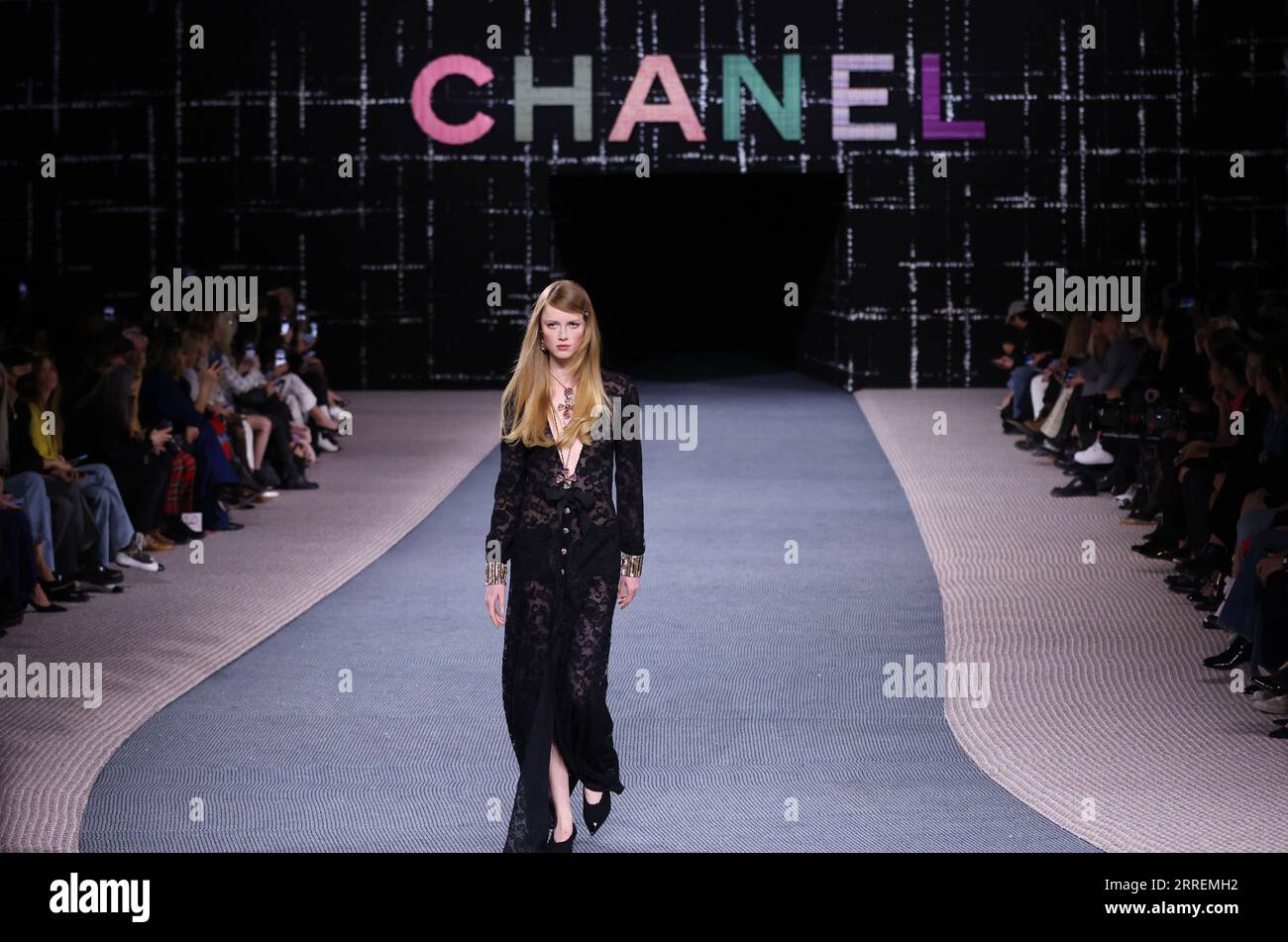 Chanel ready to wear hi-res stock photography and images - Page 6 - Alamy