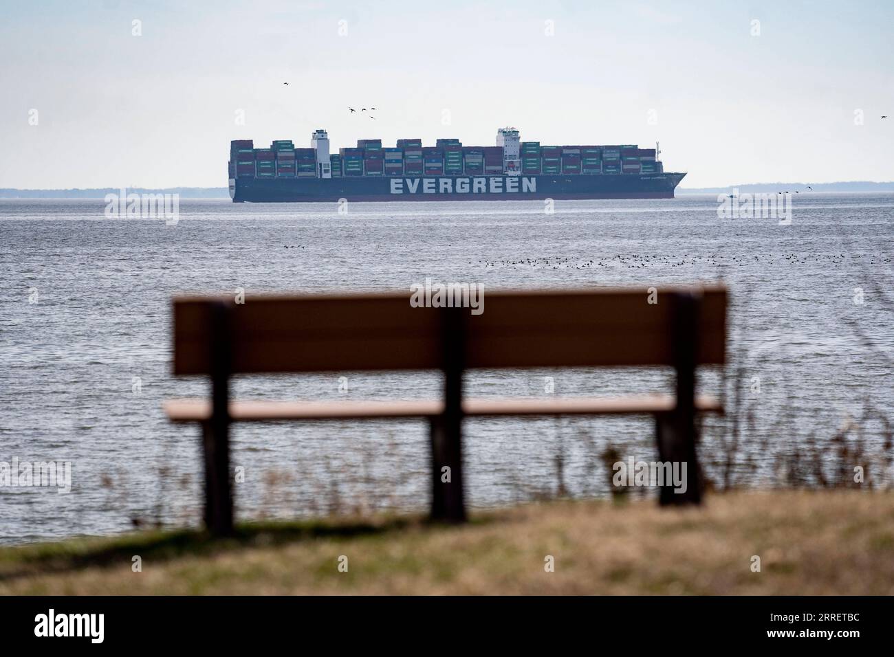 220315 -- CHESAPEAKE BAY, March 15, 2022 -- Photo taken on March 15, 2022 shows the container vessel Ever Forward in the Maryland portion of the Chesapeake Bay, the United States. The giant container vessel has been stuck in the Chesapeake Bay, the largest inlet in the Atlantic Coastal Plain of the eastern United States. Ever Forward remains aground in the Maryland portion of the Chesapeake Bay as of Tuesday afternoon, according to VesselFinder, a vessel tracking website.  U.S.-CHESAPEAKE BAY-CONTAINER VESSEL-RUNNING AGROUND LiuxJie PUBLICATIONxNOTxINxCHN Stock Photo