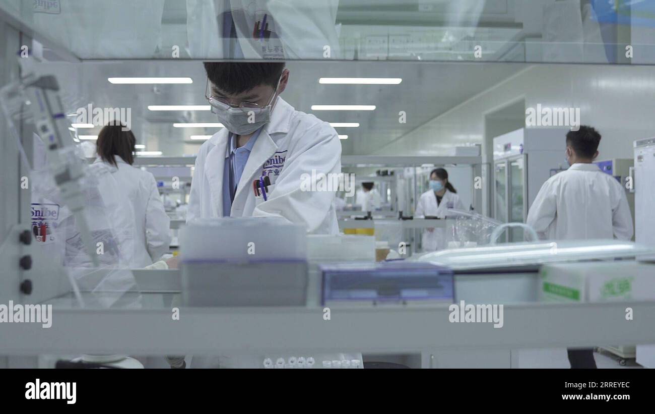 220320 -- SHENZHEN, March 20, 2022 -- Undated photo shows a laboratory of Shenzhen New Industries Biomedical Engineering Co., Ltd. Snibe in Shenzhen, south China s Guangdong Province. Headlines: China s manufacturing 220320 -- SHENZHEN, March 20, 2022 -- Undated photo shows a laboratory of Shenzhen New Industries Biomedical Engineering Co., Ltd. Snibe in Shenzhen, south China s Guangdong Province. Headlines: China s manufacturing