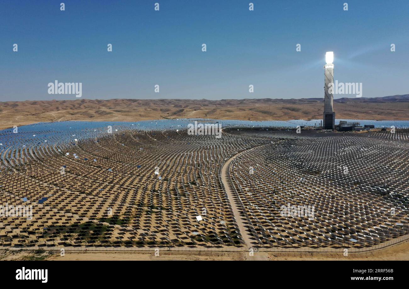 The Ashalim Solar Power station is a solar thermal power station in the  Negev desert near the kibbutz of Ashalim, in Israel. The station will  provide Stock Photo - Alamy