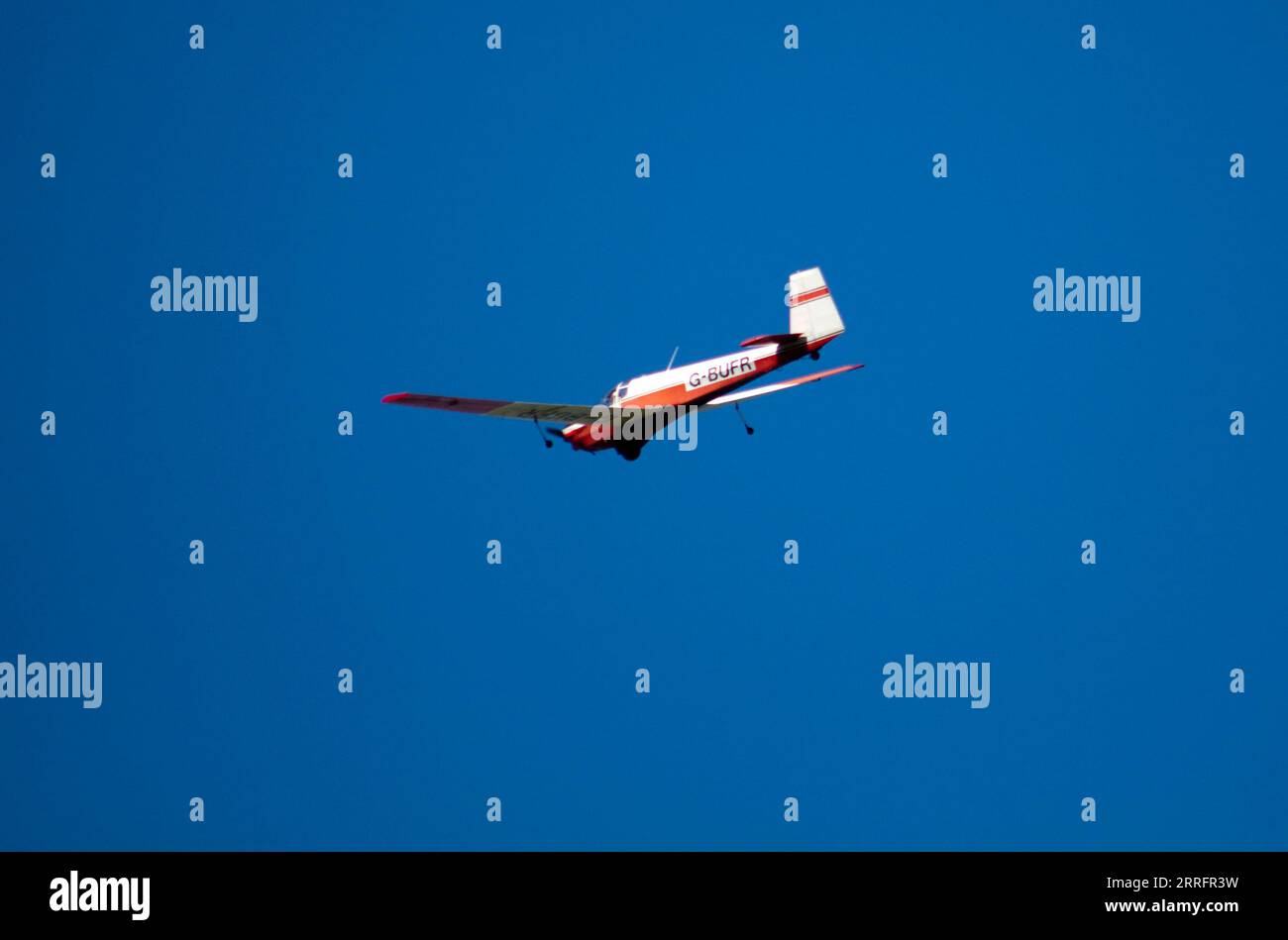Power Glider over Hook Norton Oxfordshire England uk Stock Photo Alamy