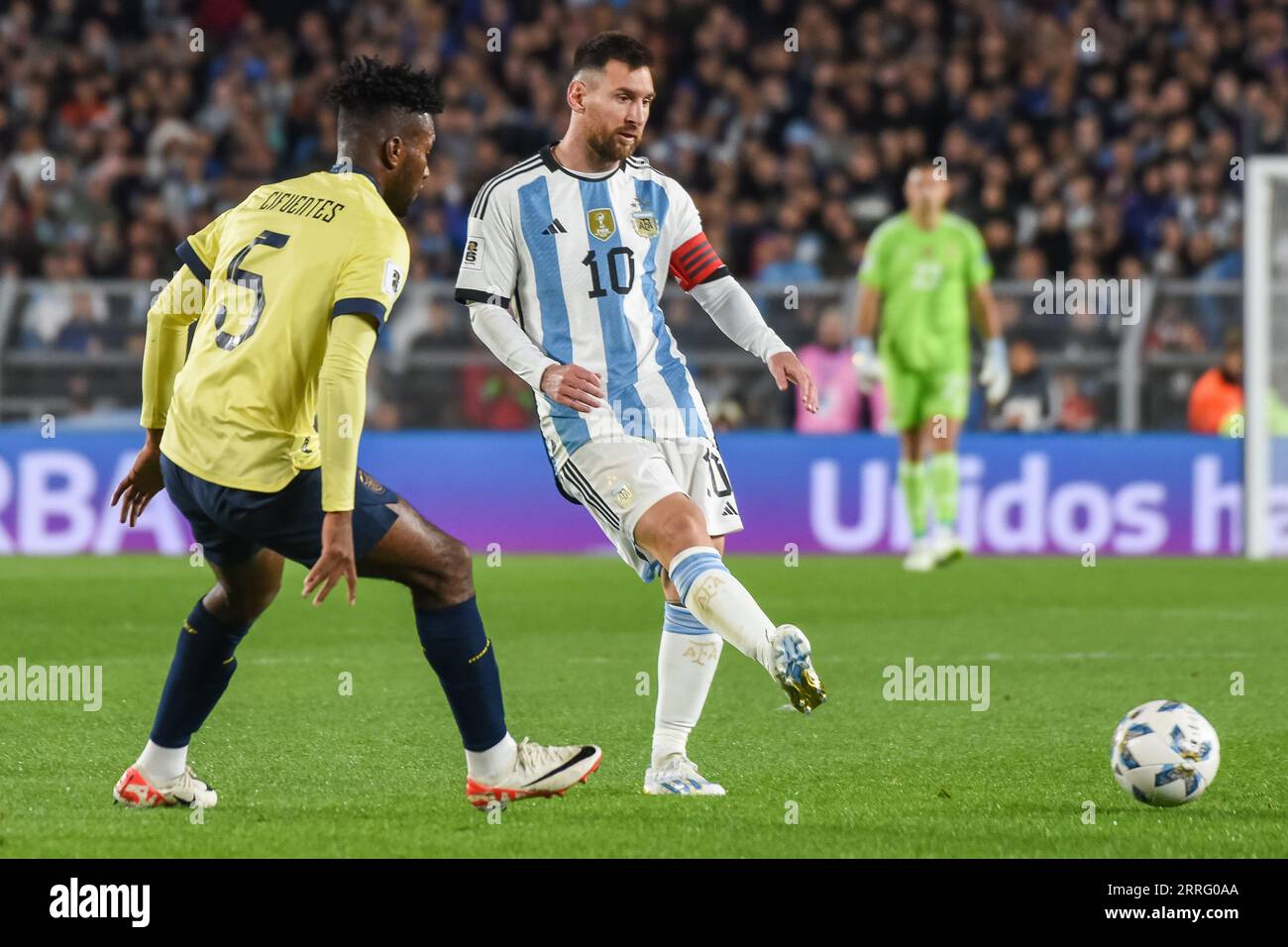 Buenos Aires, Argentina. 07th Sep, 2023. Lionel Messi of Argentina national team and Jose Cifuentes of Ecuador national team during the FIFA 2024 World Cup qualifying round match between Argentina and Ecuador played at Monumental Stadium on September 7 in Buenos Aires. (Photo by Santiago Joel Abdala/PRESSINPHOTO) Credit: PRESSINPHOTO SPORTS AGENCY/Alamy Live News Stock Photo