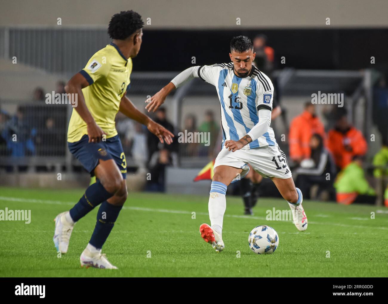 Buenos Aires, Argentina. 07th Sep, 2023. Nicolas Gonzalez of Argentina national team and Jose Andres Hurtado of Ecuador national team during the FIFA 2024 World Cup qualifying round match between Argentina and Ecuador played at Monumental Stadium on September 7 in Buenos Aires. (Photo by Santiago Joel Abdala/PRESSINPHOTO) Credit: PRESSINPHOTO SPORTS AGENCY/Alamy Live News Stock Photo