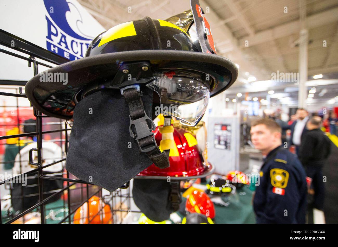 Canada Fire Hat Canada firefighter helmet hi-res stock photography and images - Alamy