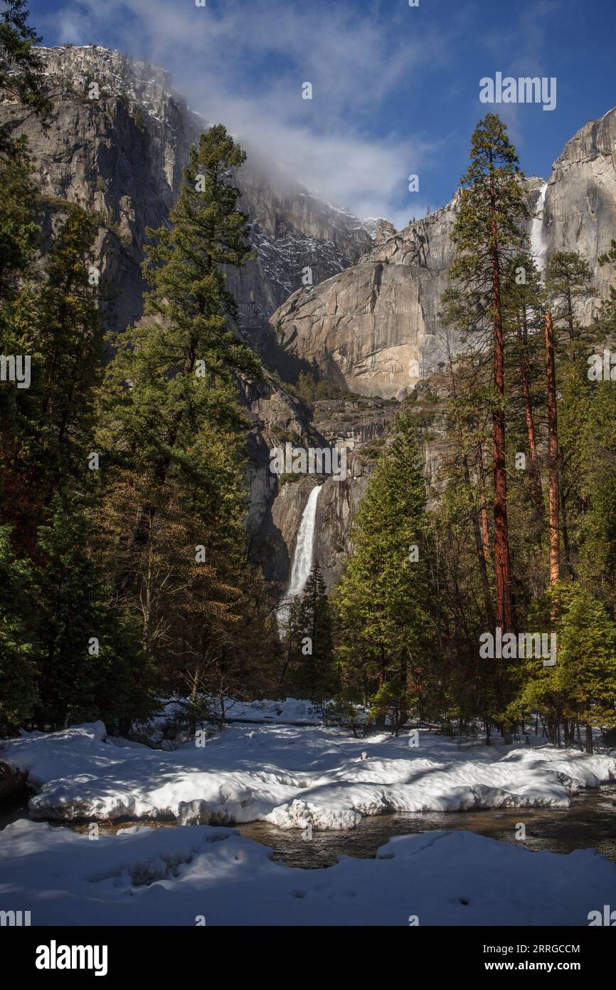 Historic yosemite landscape hi-res stock photography and images - Alamy