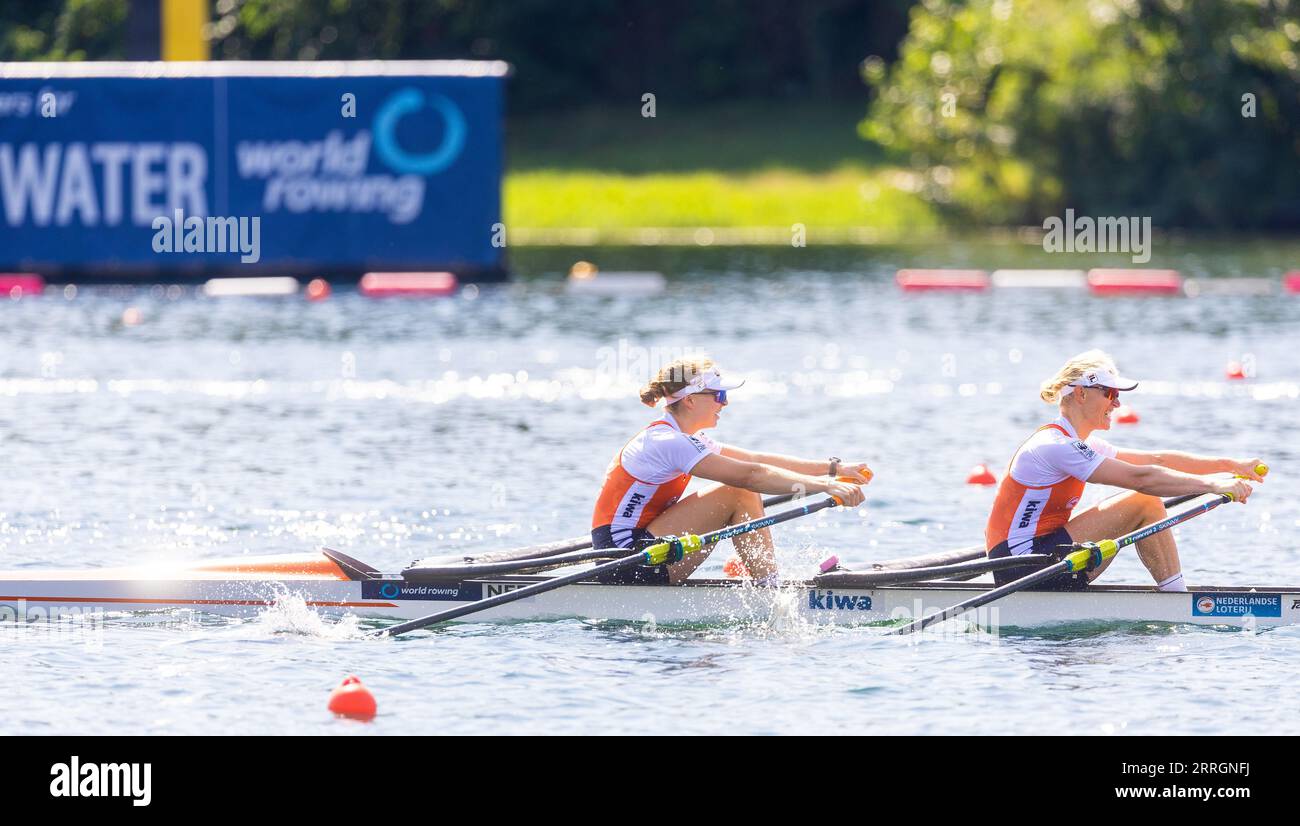 BELGRADE Nika Johanna Vos and Lisa Scheenaard in action in the semi