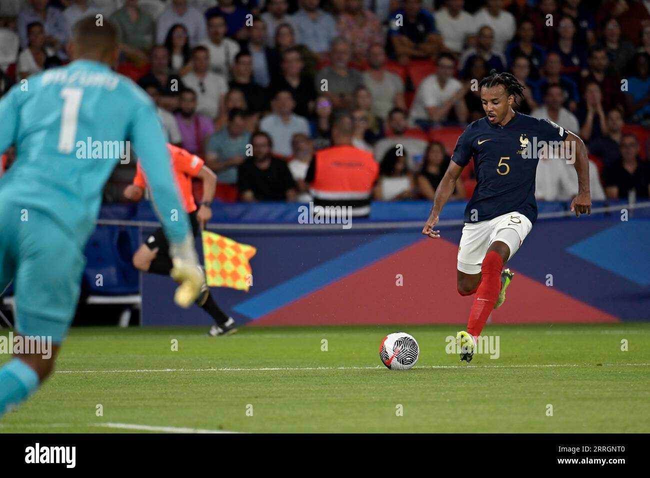 Jules kounde france hi-res stock photography and images - Alamy