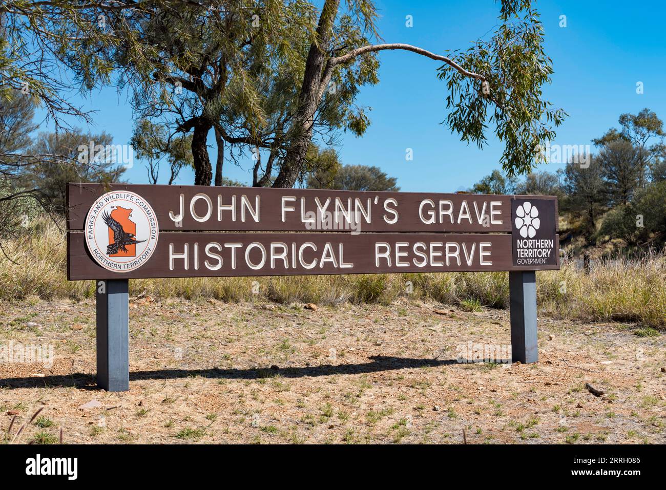 John Flynn's Grave Historical Reserve near Alice Springs in the Northern Territory of Australia. Flynn founded the Australian Inland Mission and RFDS Stock Photo