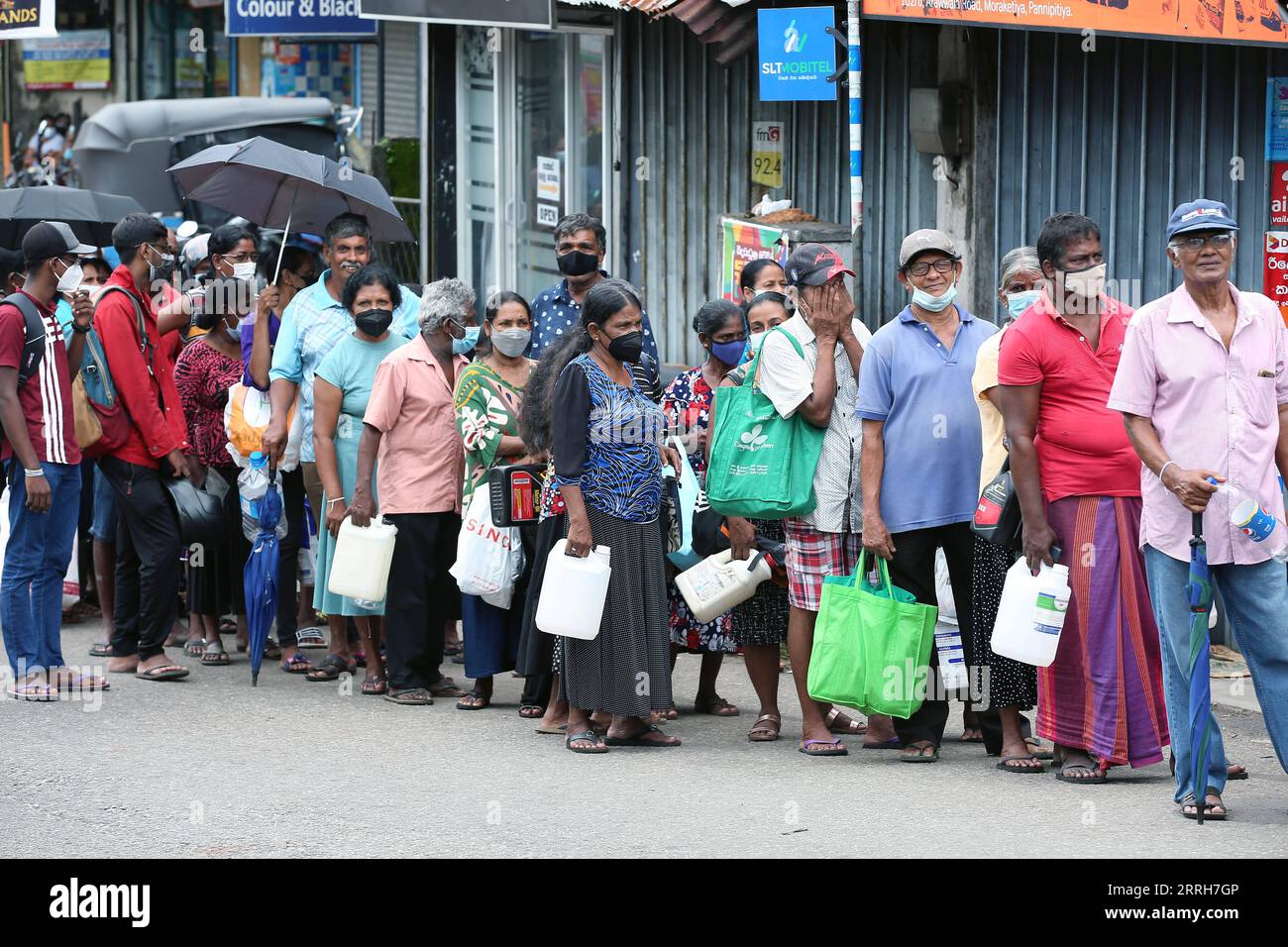 Sri lanka economic crisis hi-res stock photography and images - Alamy