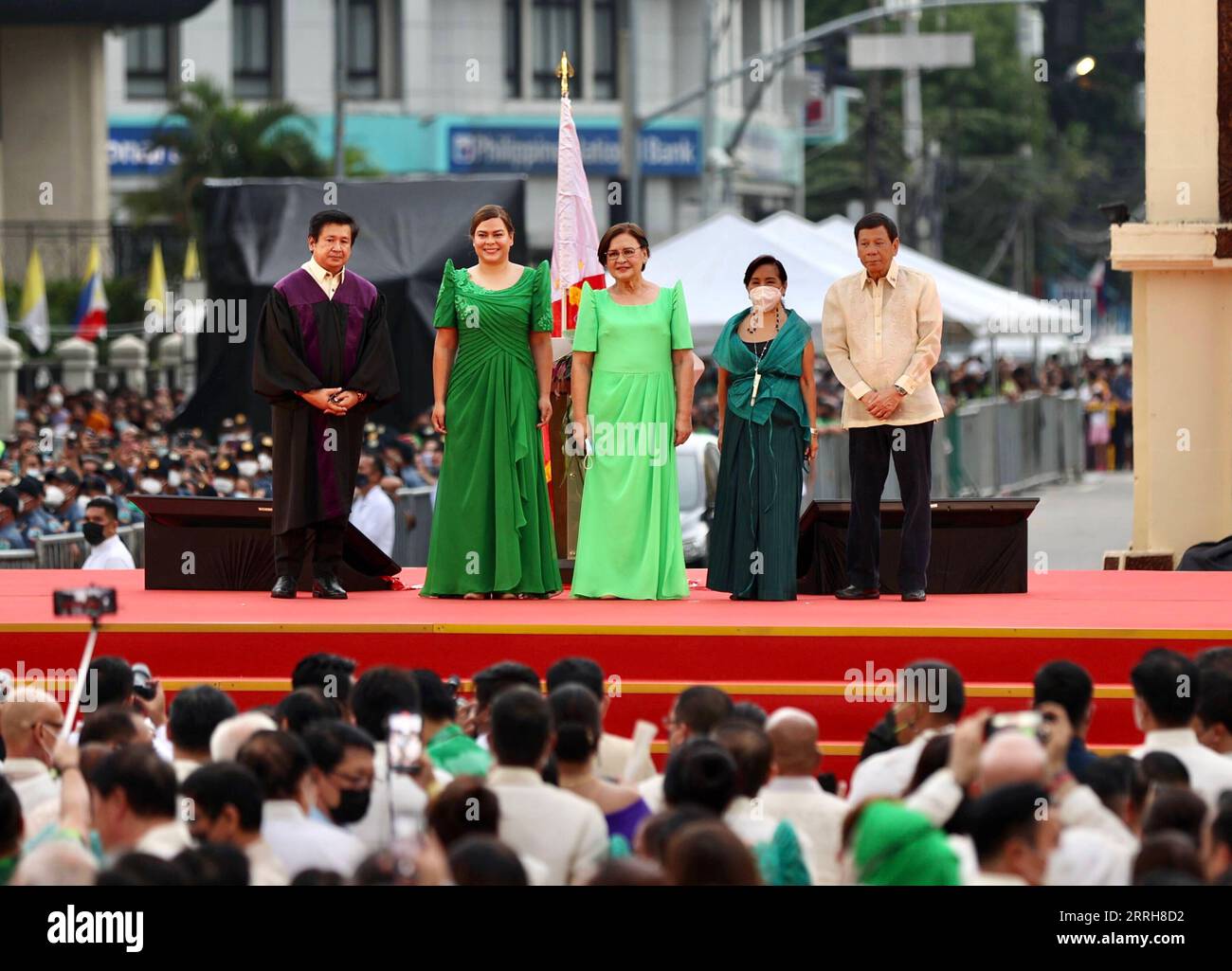 220619 -- DAVAO CITY, June 19, 2022 -- Sara Duterte-Carpio 2nd L poses ...