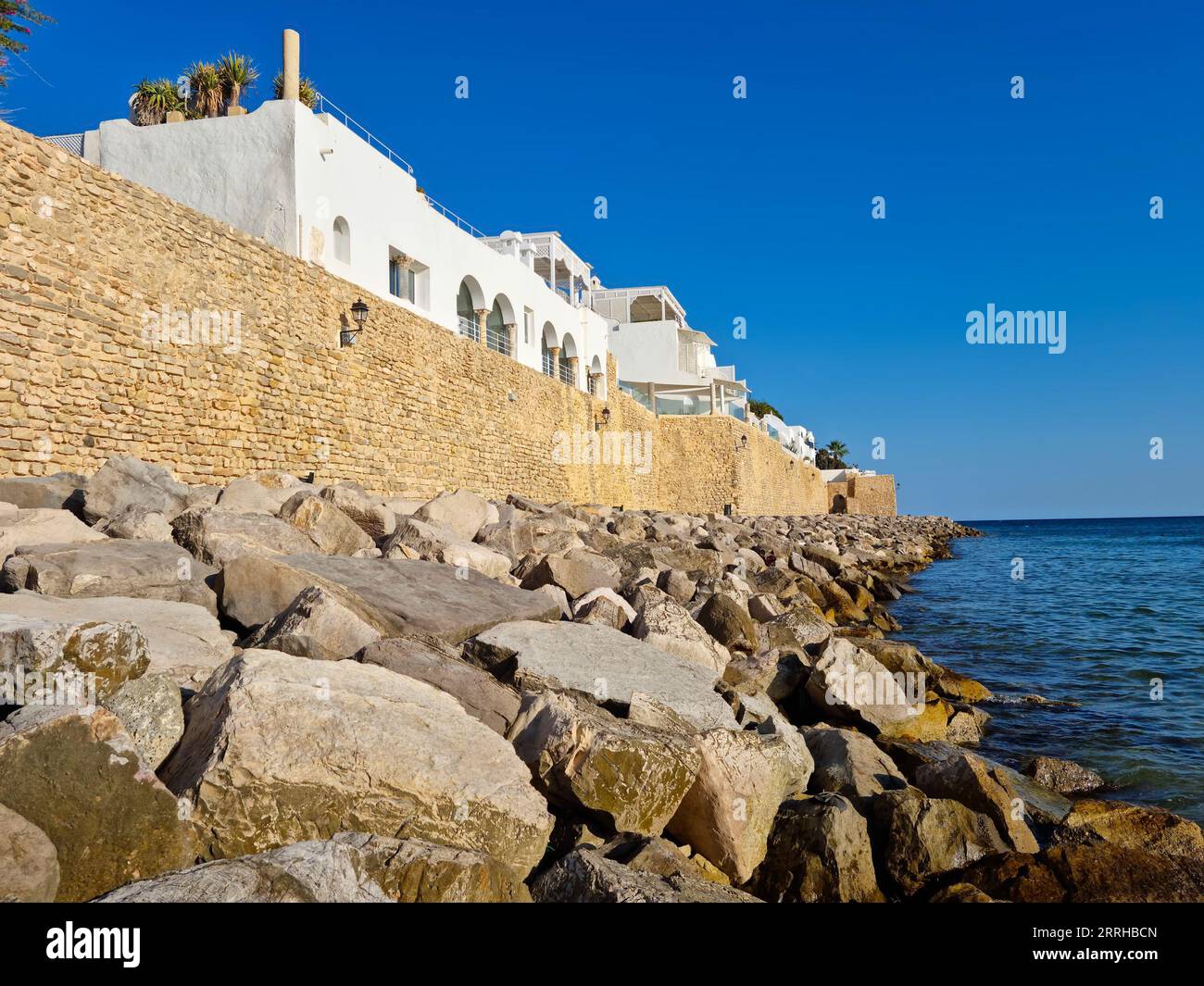 beach-in-front-of-the-medina-of-hammamet-tunisia-stock-photo-alamy