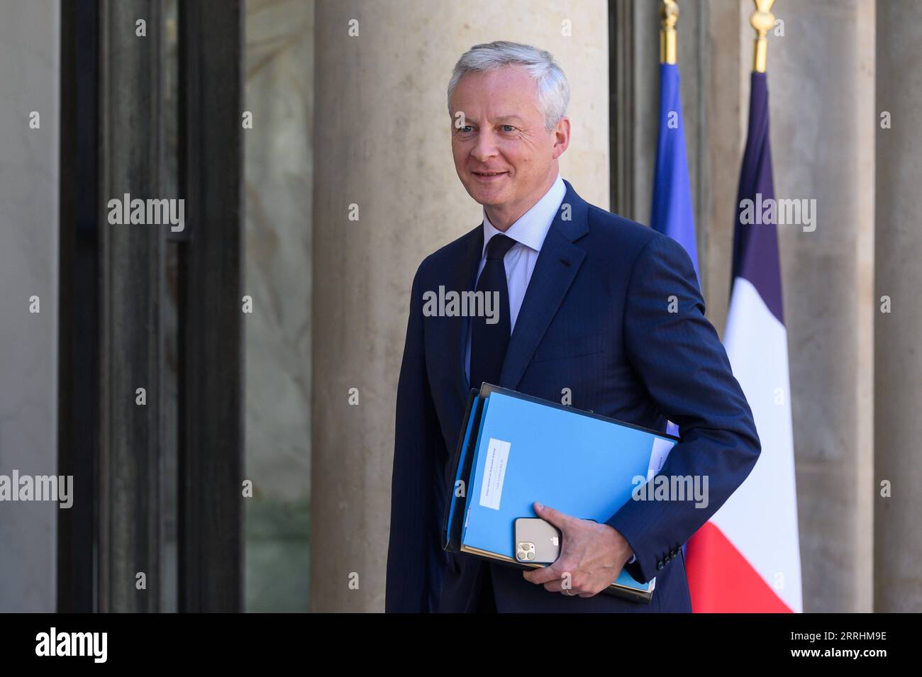 Bruno Le Maire, the new Minister of the Economy and Finance during the  transfer of powers with former Minister Michel Sapin and Christian Eckert,  former Minister of Finance and Public Accounts in
