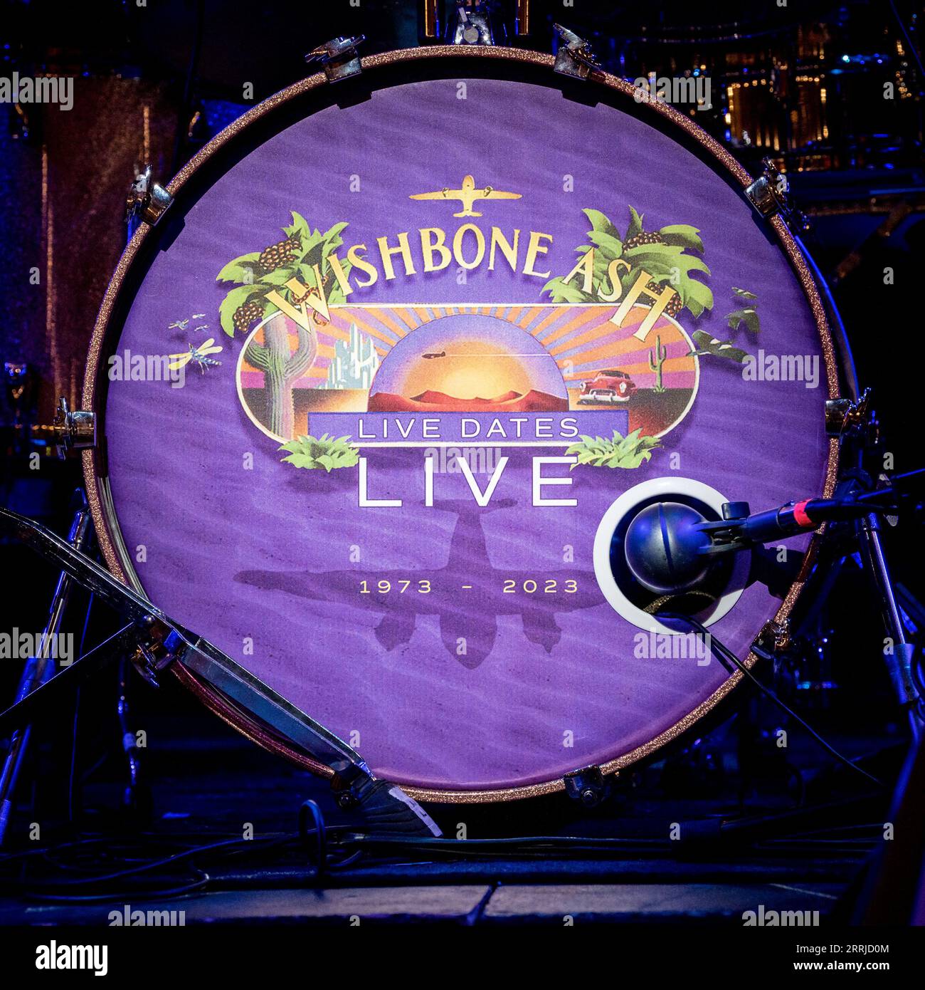 Drum skin hires stock photography and images Alamy