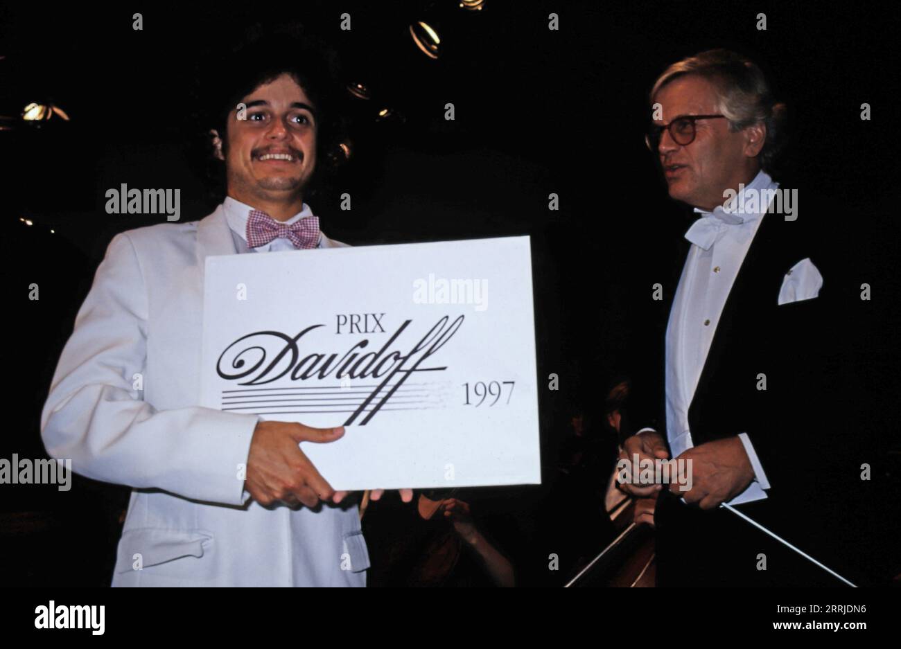 Alxander Mogilewski, ukrainischer Pianist, bei der Veranstaltung: Prix Davidoff mit Musiker und Dirigent Justus Frantz, 1997. Stock Photo