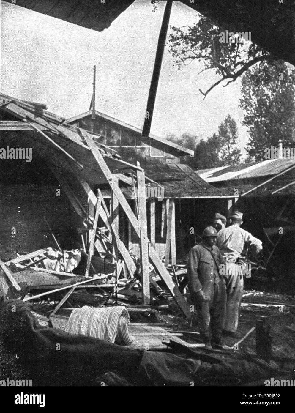 1916 Guerre 14-18 Chaulnes (Somme) lot 5 photos militaires 1916 Guerre 14-18 Chaulnes (Somme) lot 5 photos militaires