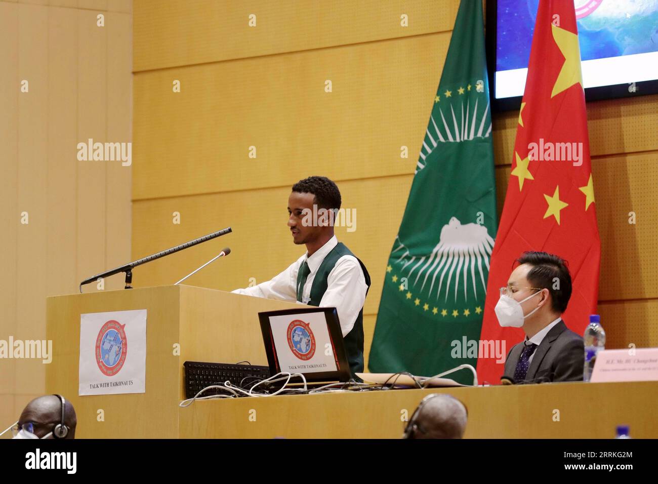 220907 -- ADDIS ABABA, Sept. 7, 2022 -- An Ethiopian student asks a question to China s Shenzhou-14 taikonauts during the event titled Talk with Taikonauts at the headquarters of the African Union in Addis Ababa, Ethiopia, Sept. 6, 2022. Three Chinese astronauts, or taikonauts, talked from space with the youth from eight African countries on Tuesday via video link, sharing their experience in the Shenzhou-14 mission. The taikonauts -- Chen Dong, Liu Yang and Cai Xuzhe, who are on a six-month stay in orbit, shared with the African youth their life and scientific work in the space station. The m Stock Photo