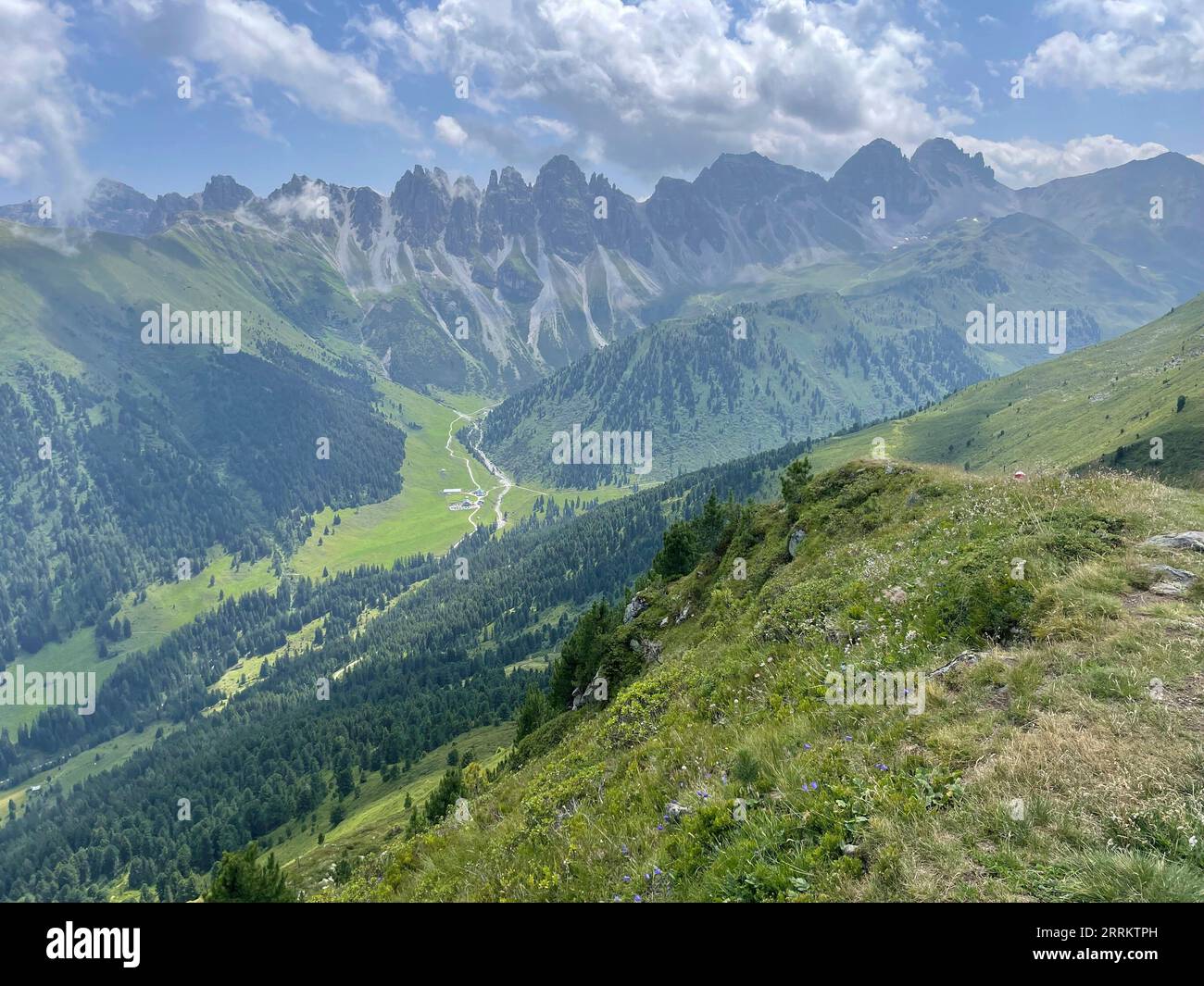 Hike to Salfainssee and Grieskogel, Kalkkögel, Senderstal, Kemater Alm ...