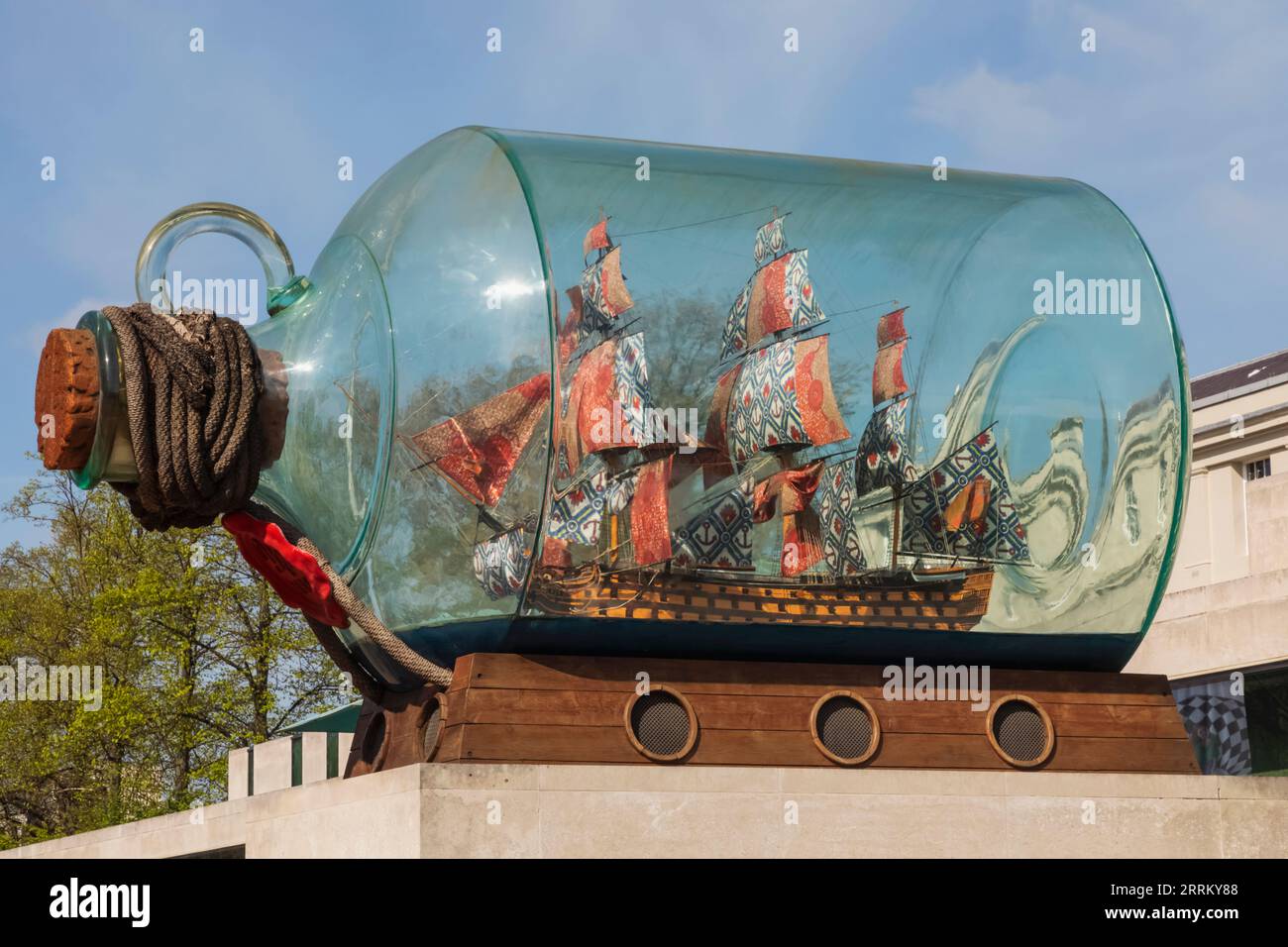 England, London, Greenwich, National Maritime Museum, HMS Victory, Nelson's Ship in a Bottle by Yinka Shonibare Stock Photo