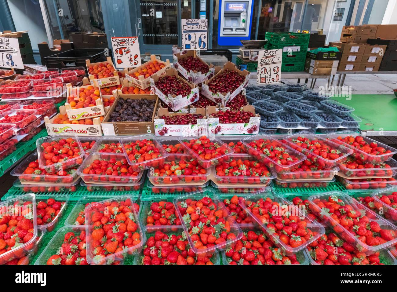 England, Sussex, West Sussex, Chichester, Chichester Street Market, Colourful Fruit Stall Display of Strawberries Stock Photo