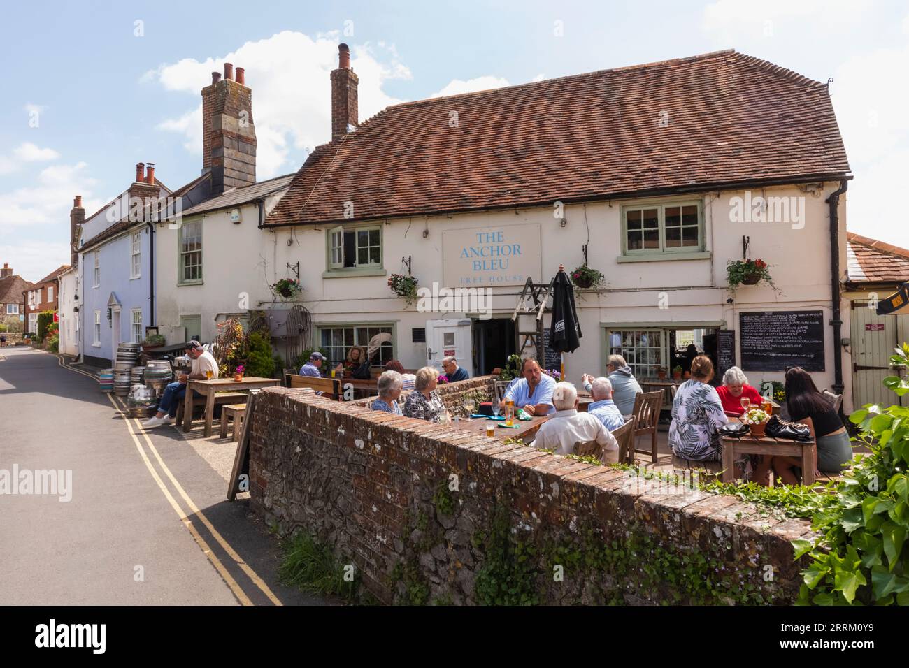 England, Sussex, West Sussex, Chichester, Chichester Harbour, Bosham Village, The Anchor Bleu Pub Stock Photo