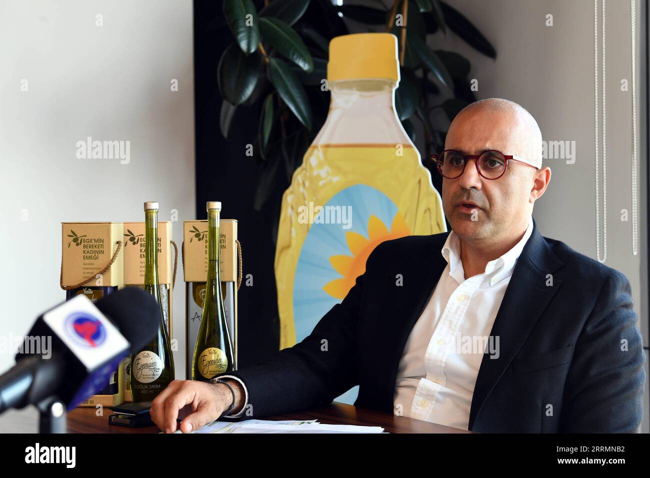 221108 -- ISTANBUL, Nov. 8, 2022 -- Houmer Balazadeh, general manager of Savola Foods, one of leading Turkish olive oil producers, speaks in an interview with Xinhua in Istanbul, Trkiye, on Nov. 1, 2022. Turkish companies view the on-going 5th China International Import Expo CIIE as a premium platform to seek business opportunities and further tap into the vast consumer market of China and beyond. TO GO WITH Roundup: Turkish companies eye vast business opportunities at China s import expo  TRKIYE-CHINA-CIIE-BUSINESS OPPORTUNITIES Shadati PUBLICATIONxNOTxINxCHN Stock Photo