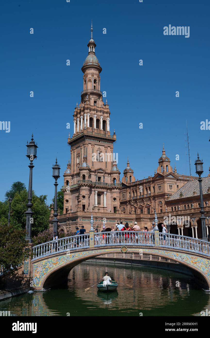 Seville bridge hi-res stock photography and images - Alamy
