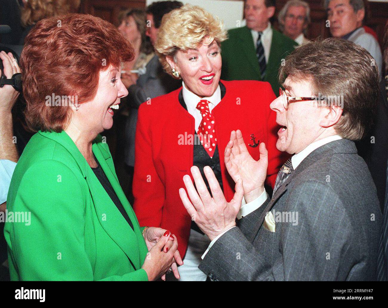 File photo dated 15/10/96 of TV presenter Cilla Black (left) and comedienne Faith Brown are entertained by comedian Mike Yarwood. Comedian and impersonator Mike Yarwood has died aged 82, the Royal Variety Charity has announced. Issue date: Friday September 8, 2023. Stock Photo