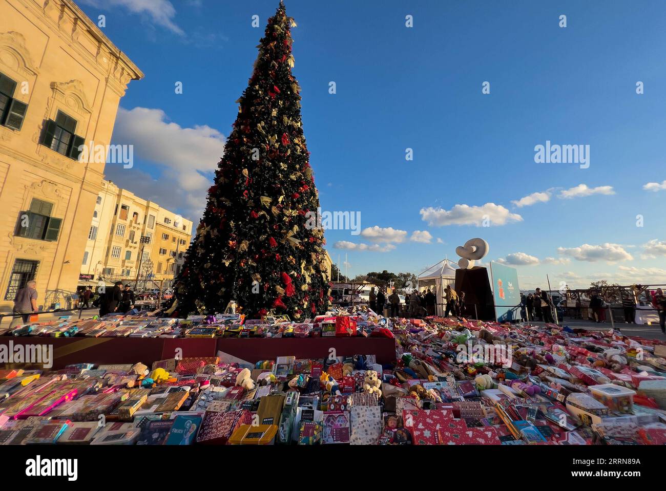 221221 VALLETTA, Dec. 21, 2022 Gifts donated by the public and to be distributed to