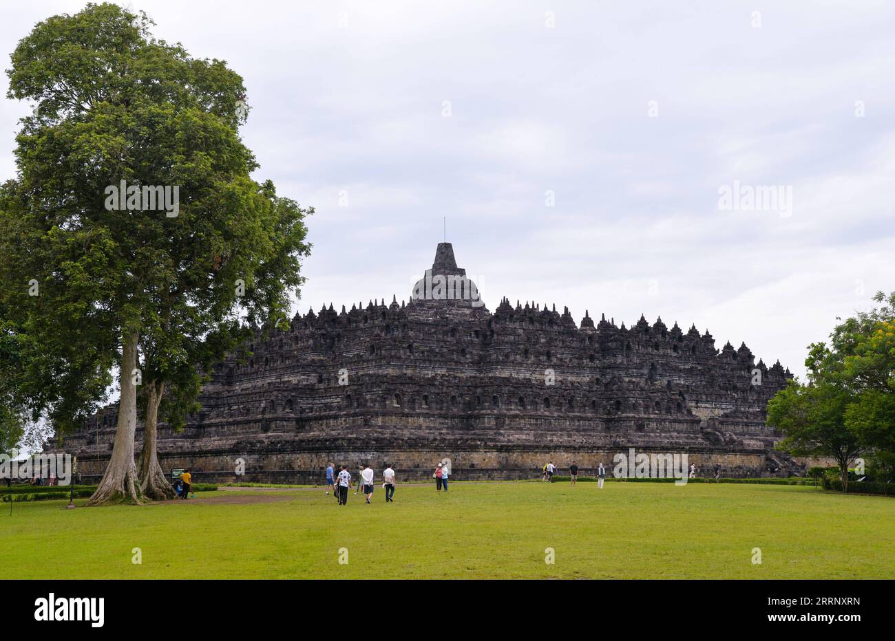 230204 -- YOGYAKARTA, Feb. 4, 2023 -- This photo taken on Feb. 4, 2023 ...
