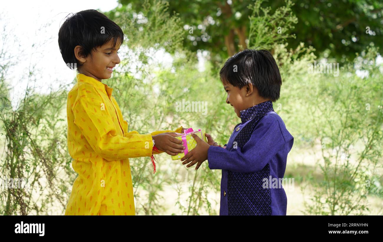 India sister brother love hires stock photography and images Alamy