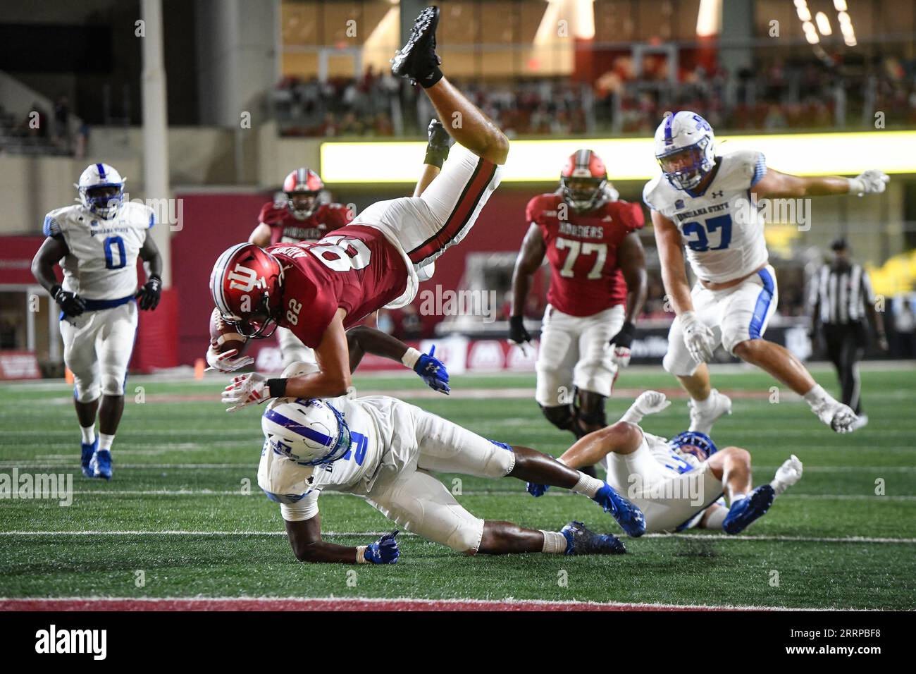 BLOOMINGTON, IN - SEPTEMBER 08: Indiana State Sycamores linebacker ...
