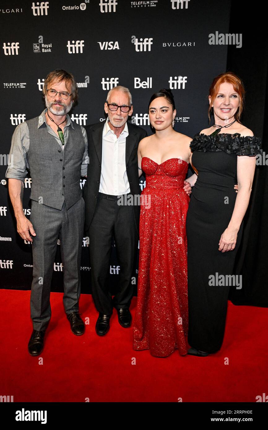 Toronto, Canada. 08th Sep, 2023. Guy Pearce, Lee Tamahori, Tioreore Ngatai Melbourne, Jacqueline McKenzie attending the premiere of the movie The Convert during Toronto International Film Festival in Toronto, Canada on September 8, 2023. Photo by Julien Reynaud/APS-Medias/ABACAPRESS.COM Credit: Abaca Press/Alamy Live News Stock Photo