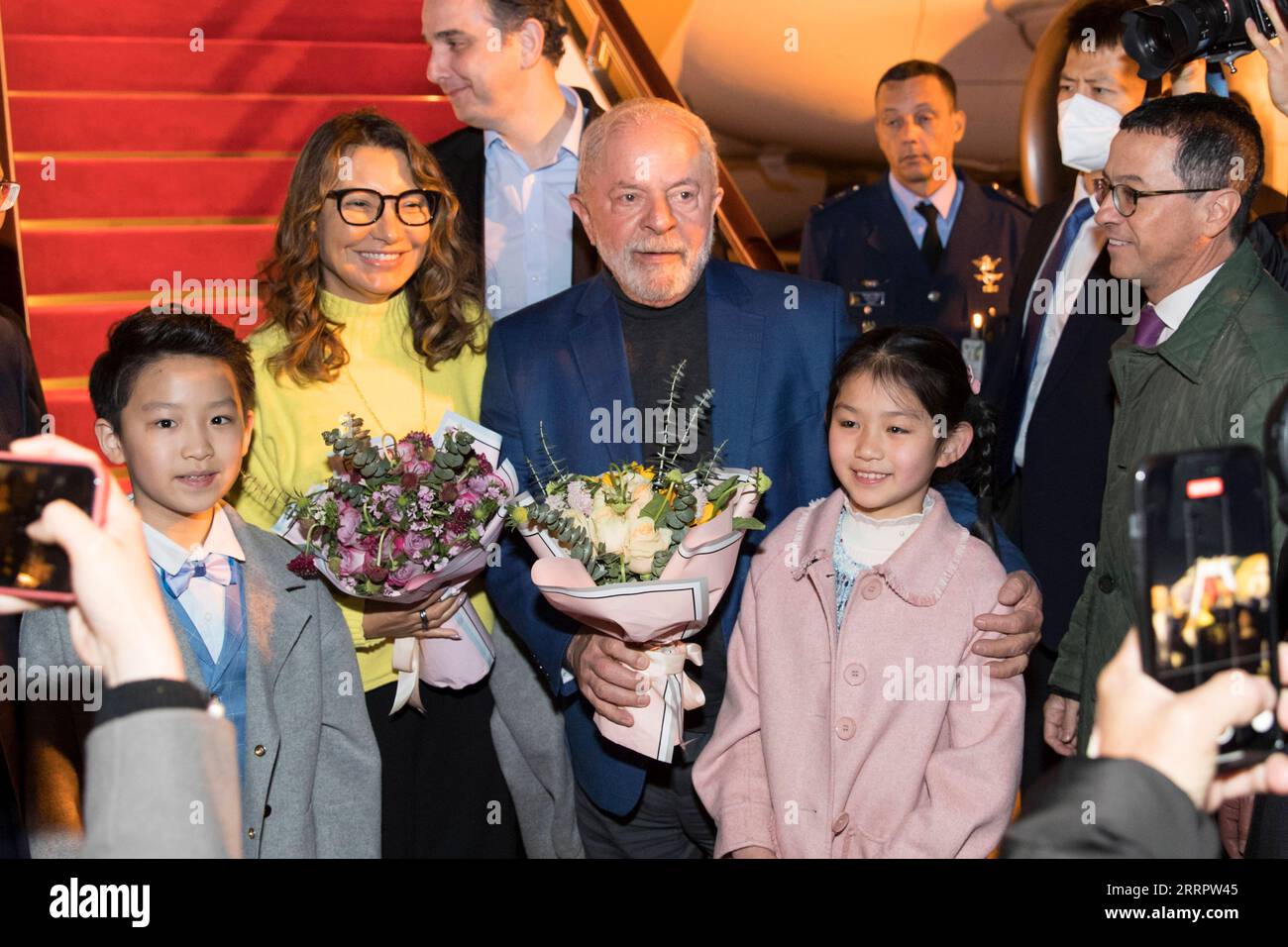 Flowers children president hi-res stock photography and