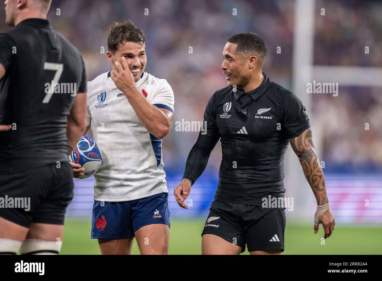 Saint Denis, France. 08th Sep, 2023. France's scrum-half and captain  Antoine Dupont and New Zealand's scrum-half Aaron Smith during the France  2023 Rugby World Cup Pool A match between France and New