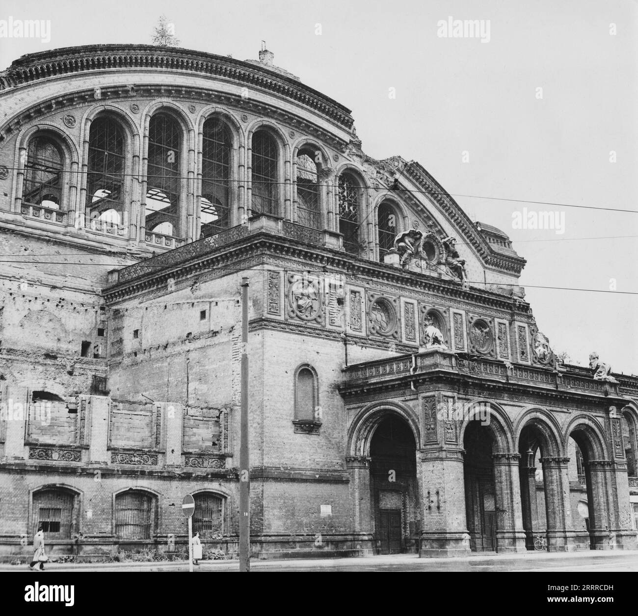 OriginalBildunterschrift Ein Denkmal der Technik. Das Amt für