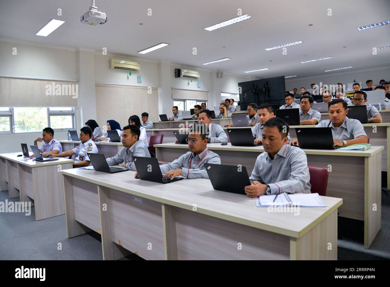 230608 JAKARTA, June 8, 2023 Trainees take JakartaBandung High