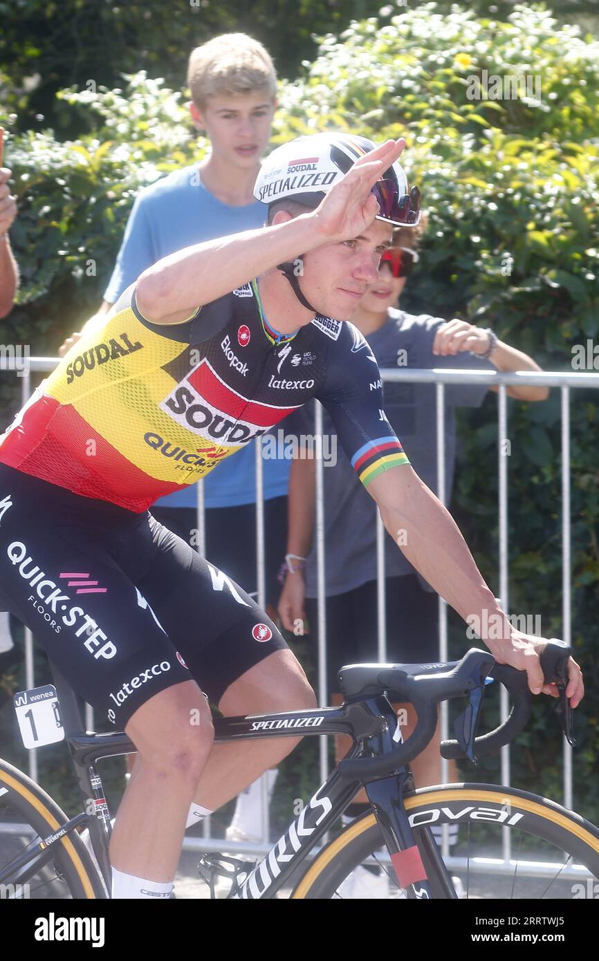 Larra Belagua, Spain. 09th Sep, 2023. Belgian Remco Evenepoel of Soudal Quick-Step pictured at the start of stage 14 of the 2023 edition of the 'Vuelta a Espana', from Sauveterre-de-Bearn, France, to Larra-Belagua, Spain, (156, 2 km) Saturday 09 September 2023. The Vuelta takes place from 26 August to 17 September. BELGA PHOTO PEP DALMAU Credit: Belga News Agency/Alamy Live News Stock Photo