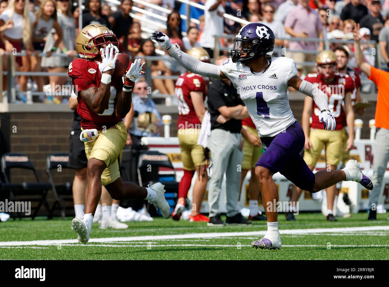 CHESTNUT HILL, MA - SEPTEMBER 09: Holy Cross Crusaders cornerback Devin ...
