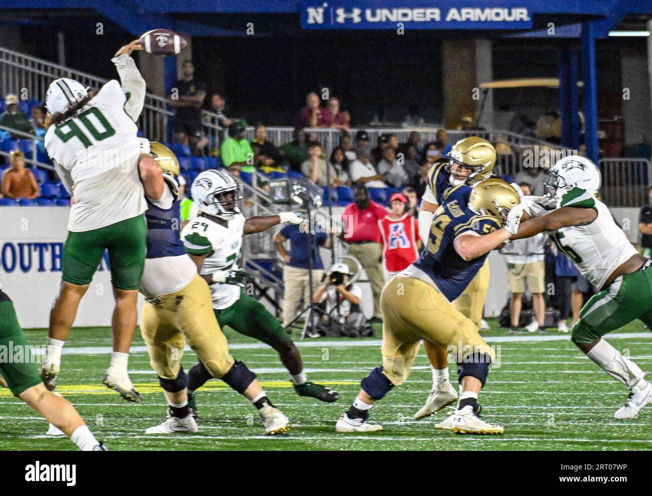 ANNAPOLIS, MD - SEPTEMBER 09: Wagner Seahawks defensive lineman Daniel ...