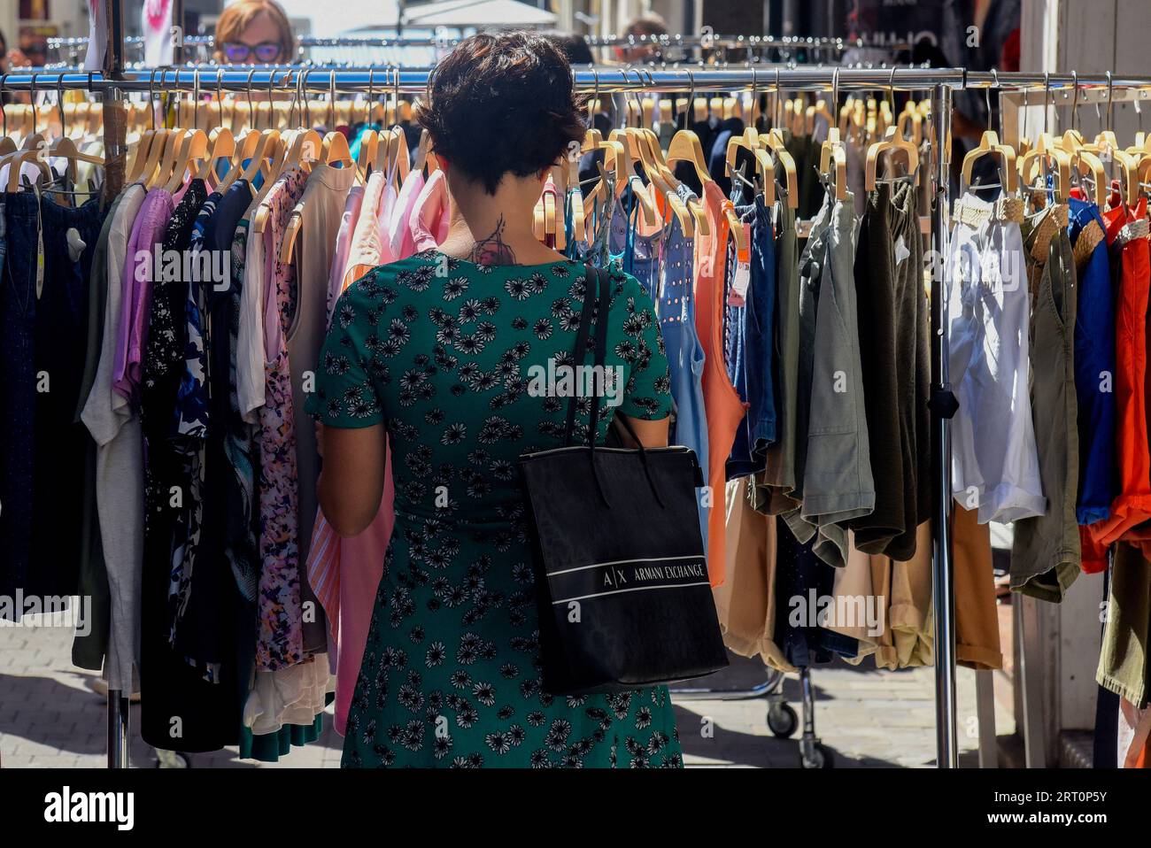 Costa clothing clearance shop